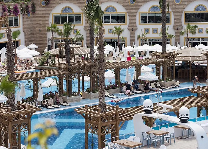 Hotel Crystal Sunset Pearl Collection Side